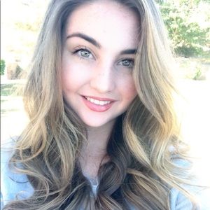 Meet your Posher, Kelsey